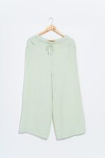 Woven Muslin, Organic, Capri Pant - Image 5