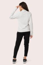 ORGANIC COTTON HALF ZIP PULL OVER - Image 7