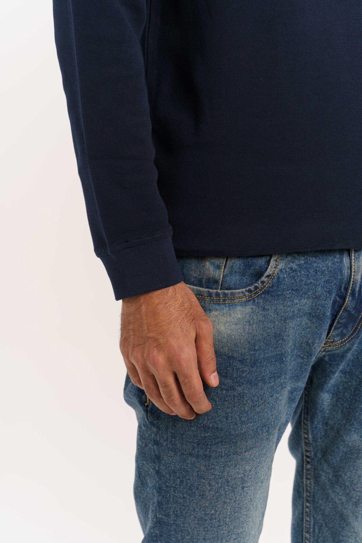 ORGANIC COTTON V NECK SWEAT SHIRT FOR MEN - Image 4